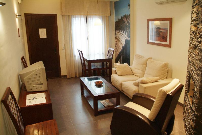 Apartamentos Ardales Exterior photo